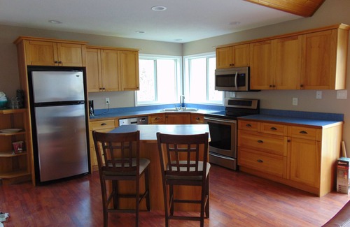 Okanagan-Similkameen House | Nestled adjacent to Adam's Bird Sanctuary - 5 min from the Beach!