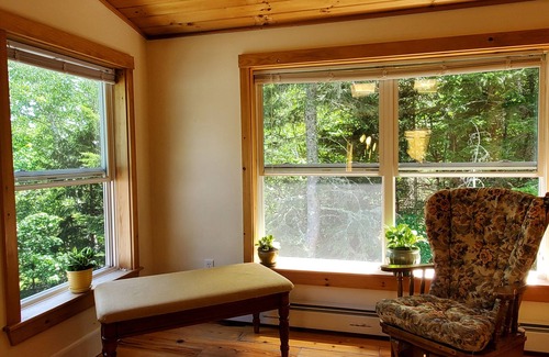 Bar Harbor House | Nestled between Bar Harbor and Acadia, a bright and spacious house in the woods