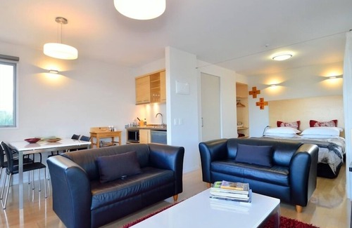 Haumoana Apartment | Nestled in vineyard with views to Cape Kidnappers