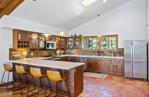 Evergreen House | Nestled Inn Vacation Home Rental Evergreen - Trails, Views, Hot Tub, Skiing!