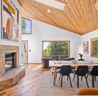 Evergreen House | Nestled Inn Vacation Home Rental Evergreen - Trails, Views, Hot Tub, Skiing!
