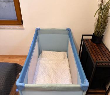 Leutewitz Apartment | NEU* 4+1 Personen, Zentrumsnah,EBK, Stellplatz