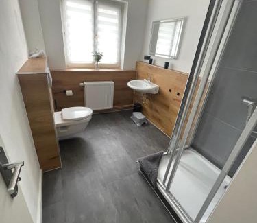 Gaschwitz Apartment | NEU Auszeit in moderner Wohnung in Seen-Nähe