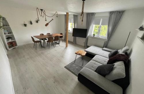 Gaschwitz Apartment | NEU Auszeit in moderner Wohnung in Seen-Nähe