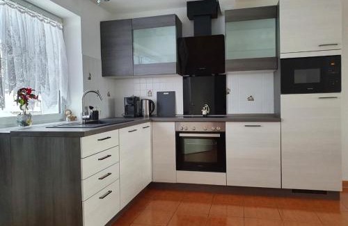 Suhl House | NEU Elizahaus-Ringbergblick Suhl