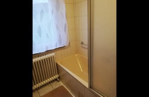 Alheim Apartment | NEU! Ferienwohnung Alheimerblick
