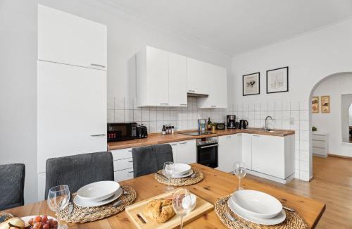 Bismarck Apartment | Neue und helle 2 Zimmer Wohnung, nähe Veltins Arena, Home Office, kostenlose Parkplätze
