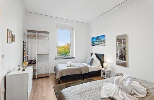 Bismarck Apartment | Neue und helle 2 Zimmer Wohnung, nähe Veltins Arena, Home Office, kostenlose Parkplätze