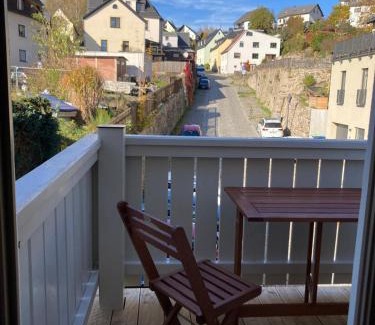 Schwarzenberg/Erzgeb. Apartment | Neue Unterkunft mit Kamin im Erzgebirge - SZB