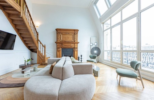 Neuilly-sur-Seine Apartment | Neuilly - 4 rooms - Medium duration
