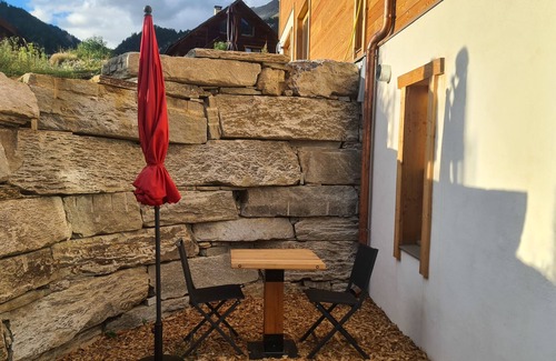 Nevache Apartment | Nevaloup - Beautiful cozy and sunny apartment
