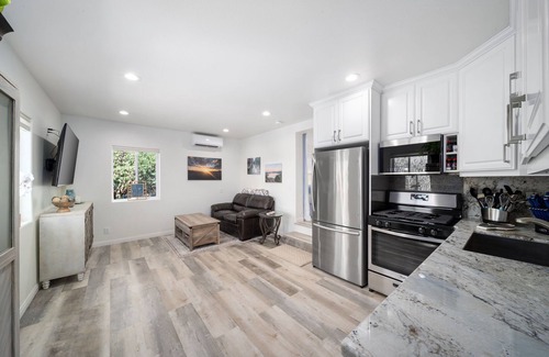 Lake Arrowhead Apartment | New 1-Bdrm Apartment Suite - Pet-Friendly Cozy Mountain Escape Near Trail & Lake