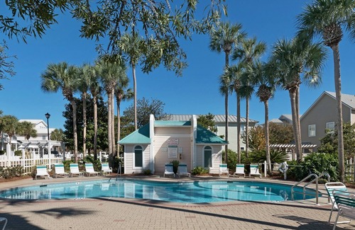 Crystal Shores House | New 1st Floor Master Bath, New from Top to Bottom, Charming Neighborhood