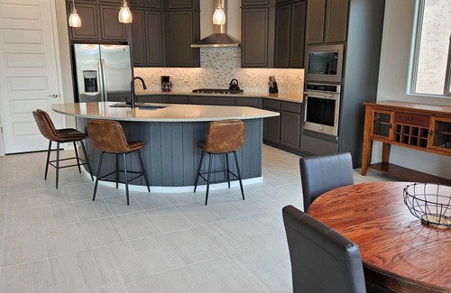 Festival Ranch House | New 2-bedroom house in 55+ community provides leisure living and mountain views.