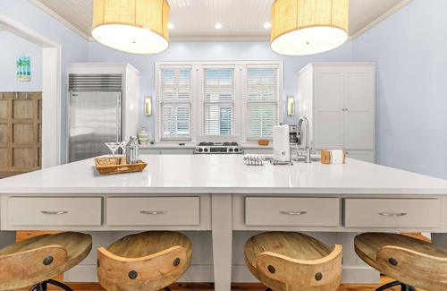 Watercolor House | NEW 2 Blocks to Camp WaterColor with LSV, Bikes, and more!