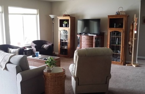 Olympia House | New, 2017 green built home on acre of wooded, private, intimate, lakefront.