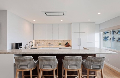 Carpinteria Condo | NEW 2BD Luxury Beachfront Condo in Carpinteria. Stunning Ocean Views!