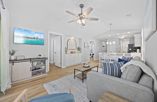 Carolina Forest Condo | *NEW* 2BR/2BA Modern Coastal Condo w/Scenic Views