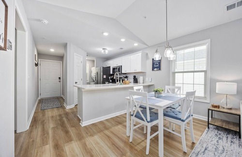 Carolina Forest Condo | *NEW* 2BR/2BA Modern Coastal Condo w/Scenic Views