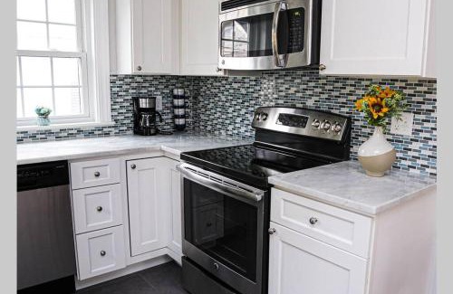 Wolfeboro Apartment | NEW 2BR Apartment near Lake Winnipesaukee