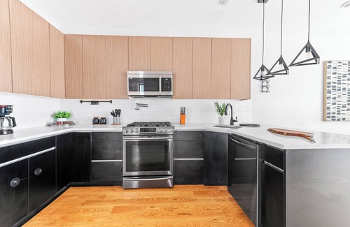 Jersey City Apartment | NEW! 2BR Apt w/NYC skyline views, 30 min to NYC!n