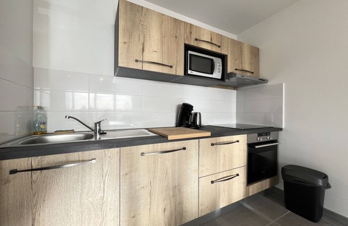 Frouzins Apartment | New 3-room apartment in secure residence