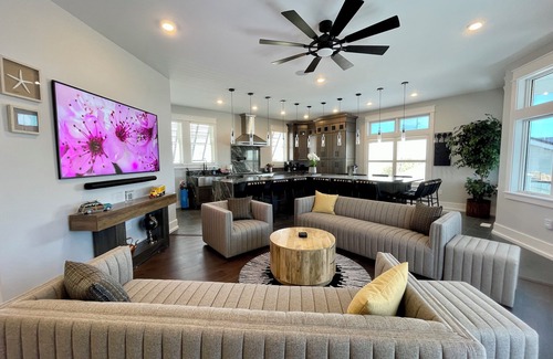 Cape May Court House House | New 4,500 Sq.ft. 14 Guests, 5 Bed, 5 Bath, SkyDeck, Spa, Elevator, Docks, WiFi.