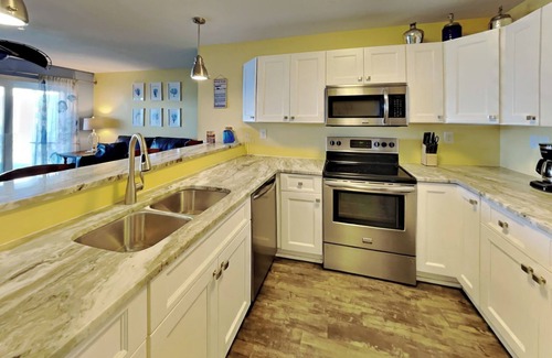 Put-in-Bay Condo | New 4 Bedroom 3 Bath Luxury Condo overlooking the water - Sleeps 12 max -C106