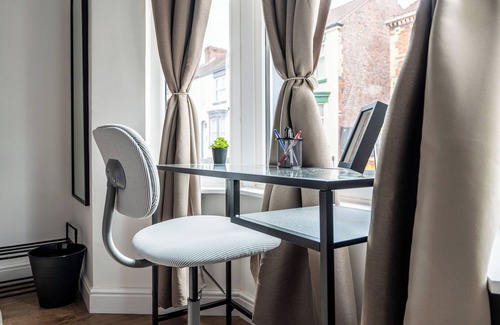 Liverpool House | New 4bedroom home| Near LFC & EFC