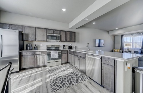 Southeast Colorado Springs House | New 4BR Colorado Springs Haven w/Huge Backyard!