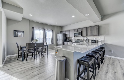 Southeast Colorado Springs House | New 4BR Colorado Springs Haven w/Huge Backyard!
