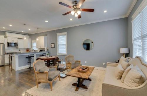 The Nations House | NEW 7 mins to Broadway Sleeps 8