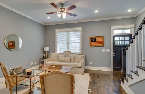 The Nations House | NEW 7 mins to Broadway Sleeps 8