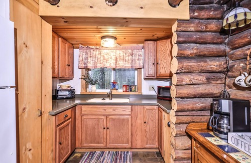 Eagle River House | NEW! Adorable log cabin with picturesque river views!