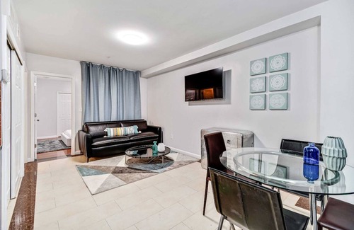 Chinatown Apartment | New and Cozy 1BD Apt in the Heart of Philly!