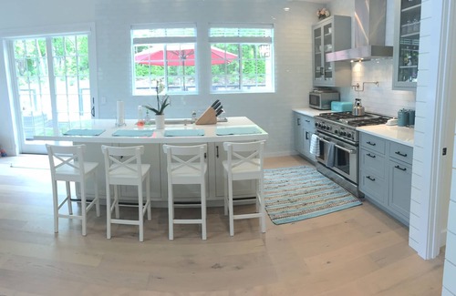Springs House | New and Ready for Summer 2025! 5-Stars
