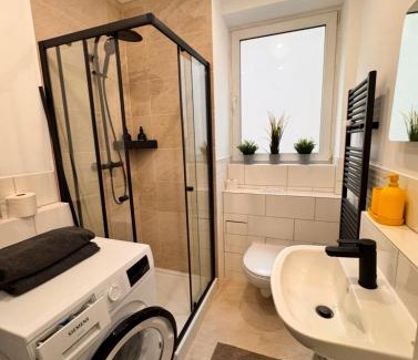 Magdeburg Apartment | NEW Apartment in Magdeburg Buckau - Waschmaschine, Smart-TV, neues Badezimmer