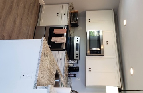 Narragansett Pier Apartment | New apartment in Narragansett Pier!