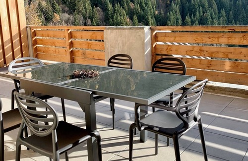 Vaujany Apartment | New apartment in top-of-the-range chalet with SPA in Vaujany