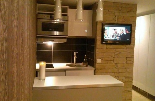 Les Menuires Apartment | New apartment renovated contemporary design on the track in 4-storey cottage