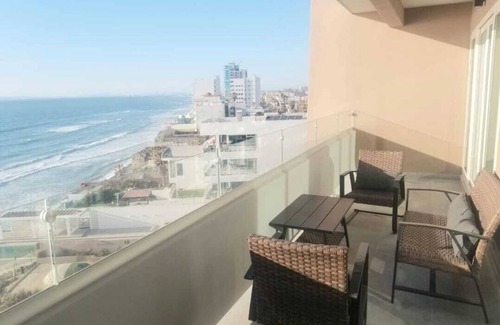 Costa de Oro Apartment | New apartment with amazing view, front sea with access to the beach.