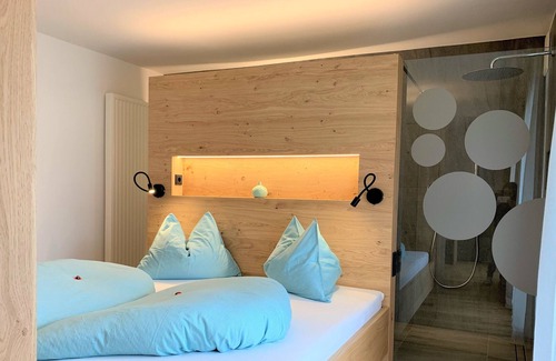 Coldrano Apartment | New apartment with private sauna and breakfast service