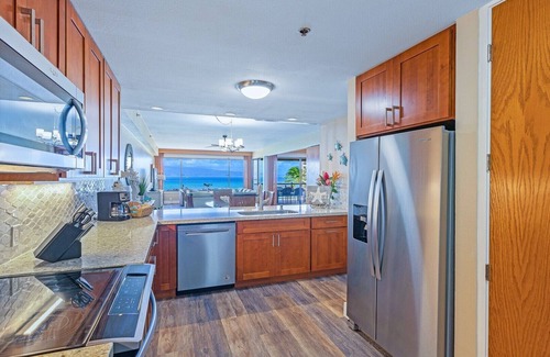 Kahana Condo | NEW! Beachfront, Amazing Views, AC, Hear the Ocean, Beautiful Spacious Remodel