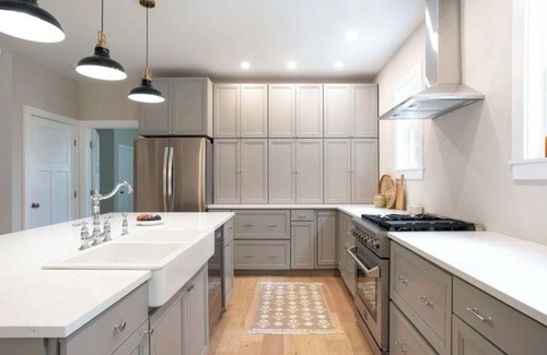 Sheffield House | NEW Beautiful Berkshires Farmhouse