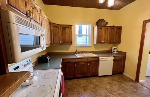 Butte House | NEW! Beautiful Queen Ann in Historic Butte, Montana