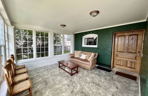 Butte House | NEW! Beautiful Queen Ann in Historic Butte, Montana