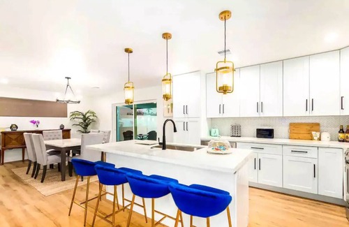 New Papago Parkway House | New! Blissful on Beatrice - Heated Pool, Mini Golf, Dog House, Outdoor Fire Pit