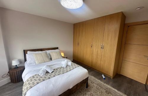 Cricklewood Apartment | NEW! Brand New Beautiful Modern Apartment