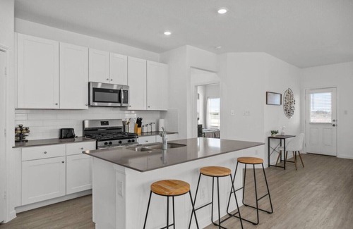 New Braunfels House | New Braunfels Spacious Retreat