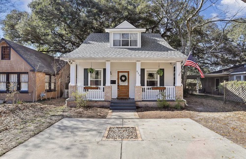 Mid City South House | New!Breakfast/Lunch 100ft away, Stylish, LSU, OLO, Downtown